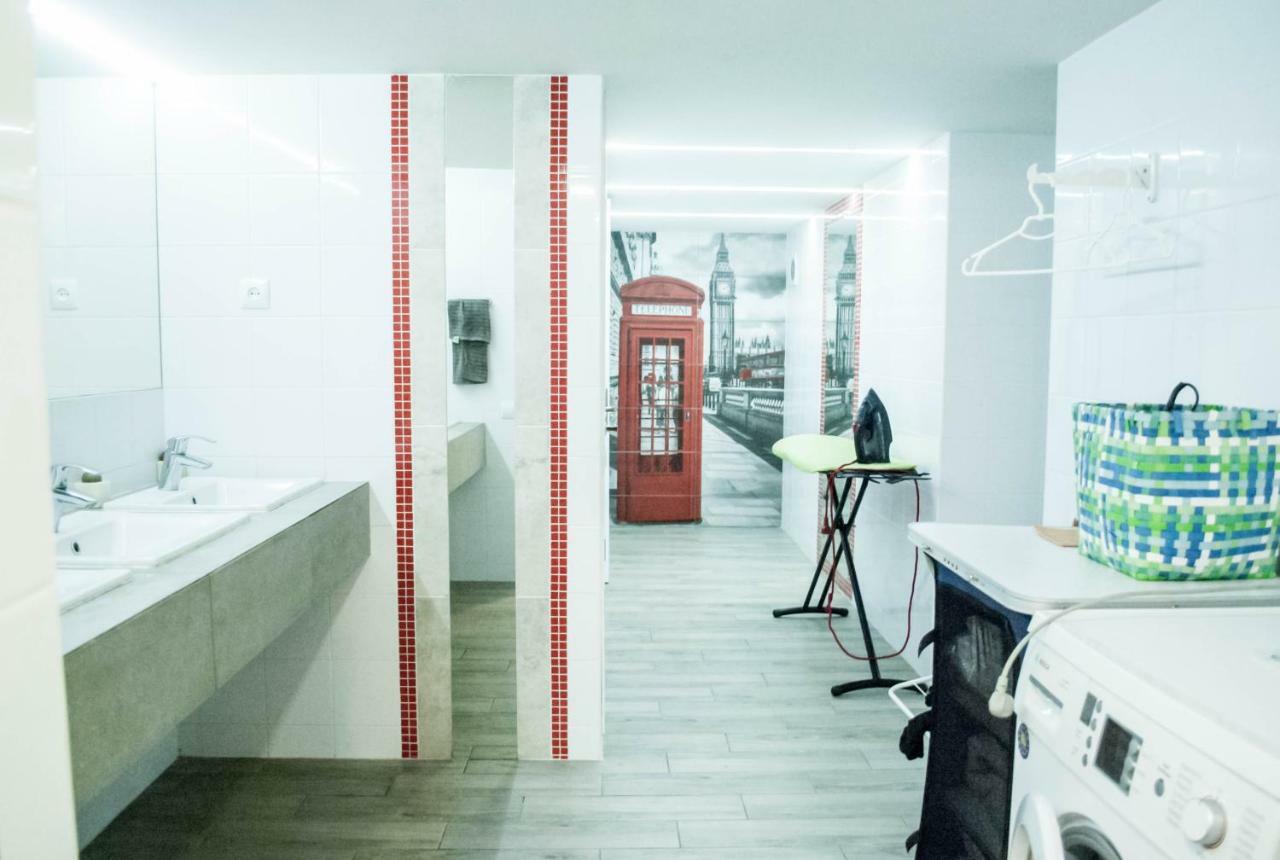 Hostel Uyutniy Dvorik Одеса Екстериор снимка